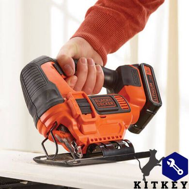 Пила акумуляторний лобзик BLACK+DECKER BDCJS18N