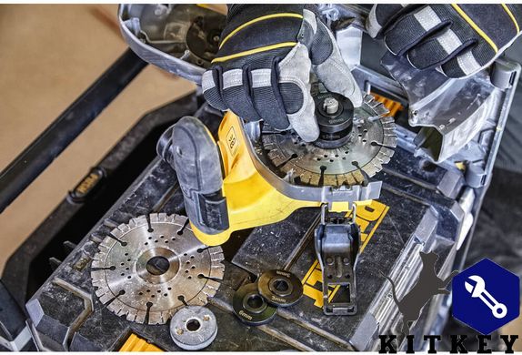 Штроборез аккумуляторный бесщёточный DeWALT DCG200T2