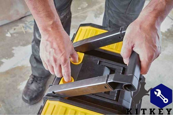 Ящик MOBILE WORKCENTER 3 у 1 на колесах STANLEY 1-70-326