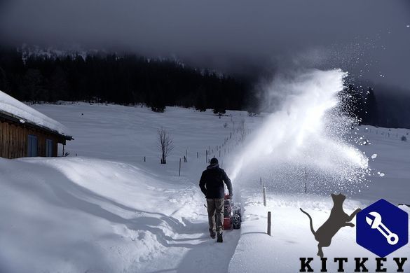 Снегоуборщик AL-KO SNOWLINE 700 E (112931)
