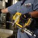 Пистолет маcляный аккумуляторный DeWALT DCGG571M1