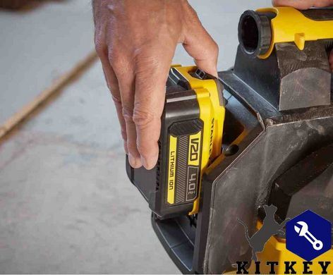 Пилосос акумуляторний STANLEY FATMAX SFMCV002B