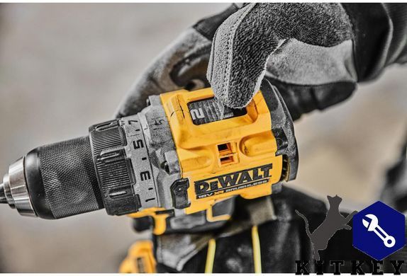 Набор из двух инструментов бесщеточных DeWALT DCK2051E2T