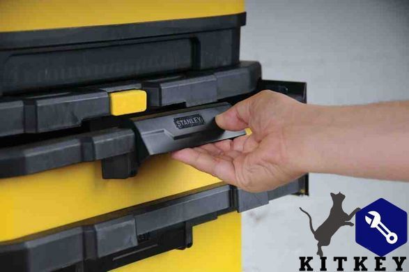 Ящик Rolling Workshop, розміри 568x730x389 мм, на колесах STANLEY 1-95-621