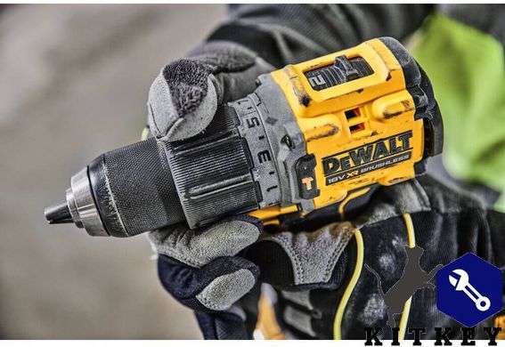 Дрель-шуруповёрт аккумуляторная бесщёточная ударная DeWALT DCD805E1T
