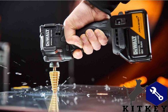 Шурупокрут ударний McLaren F1 TEAM SPECIAL EDITION DeWALT DCF86MP1T
