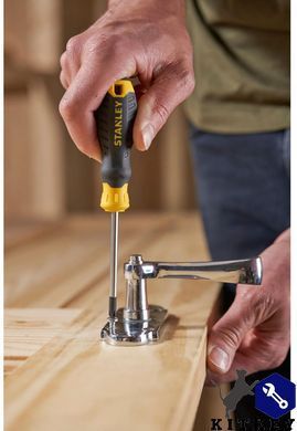 Викрутка Cushion Grip під шліц Ph1 з довжиною жала 75 мм STANLEY STHT16155-0