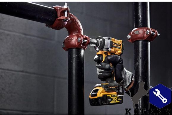 Гайковерт ударный аккумуляторный бесщёточный DeWALT DCF921P2T