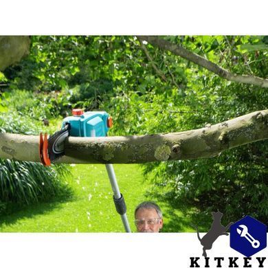 Высоторез аккумуляторный Gardena TCS 20 телескопический