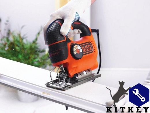 Пила лобзиковая сетевая BLACK+DECKER KS801SE