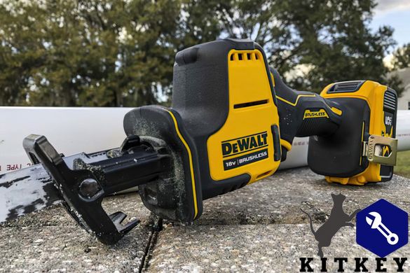 Пила шабельна акумуляторна безщіткова DeWALT DCS369NT