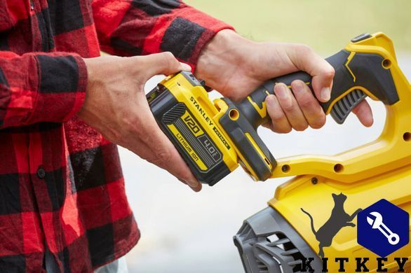 Воздуходувка аккумуляторная бесщёточная STANLEY FATMAX SFMCBL7M1