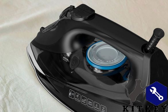 Утюг BLACK+DECKER BXIR2805E