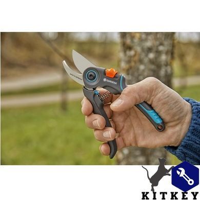 Секатор Gardena ExpertCut обвідний 22 мм