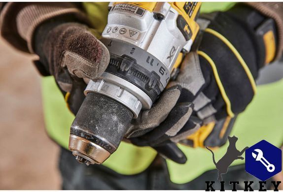 Дриль-шурупокрут акумуляторний безщітковий ударний DeWALT DCD1007NT