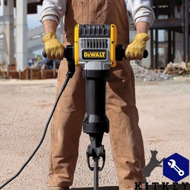 Молоток відбійний мережевий DeWALT D25981K