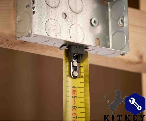Рулетка измерительная FatMax Blade Armorдлиной 8 м, шириной 32 мм, магнитная STANLEY FMHT0-33868
