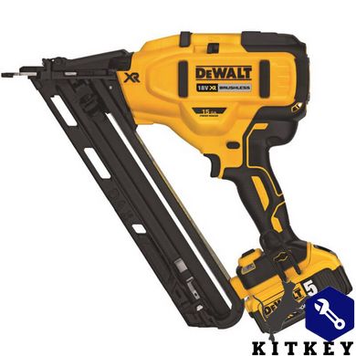 Пистолет гвоздезабивной аккумуляторный бесщёточный DeWALT DCN650P2