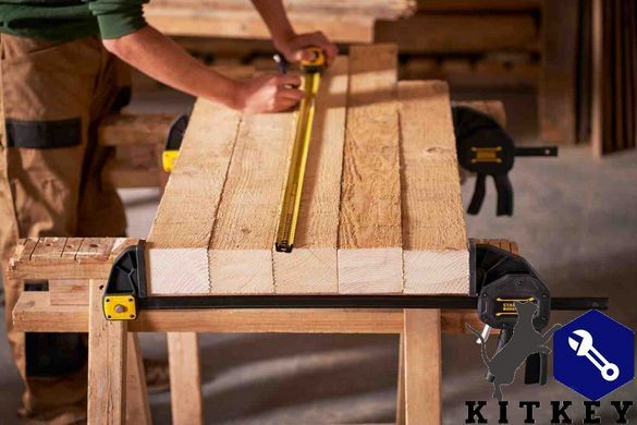 Струбцина FatMax XL тригерна з максимальним зусиллям стиснення 270 кг STANLEY FMHT0-83240