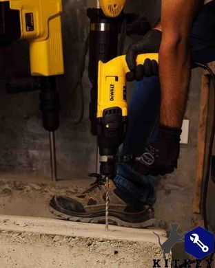 Перфоратор сетевой SDS-Plus DeWALT D25133K