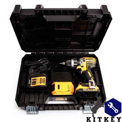 Дрель-шуруповерт аккумуляторная бесщеточная ударная DeWALT DCD796D2
