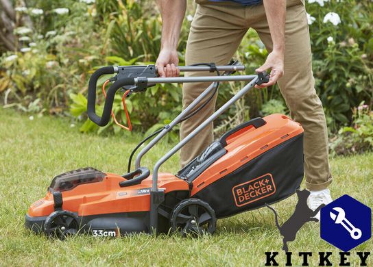 Газонокосилка аккумуляторная BLACK+DECKER BCMW3318L2