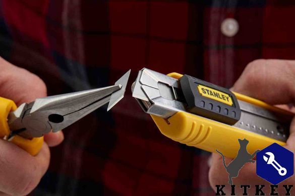 Нож FatMax Cartridge длиной 180 мм с лезвием шириной 18 мм с отламывающимися сегментами STANLEY 0-10-481