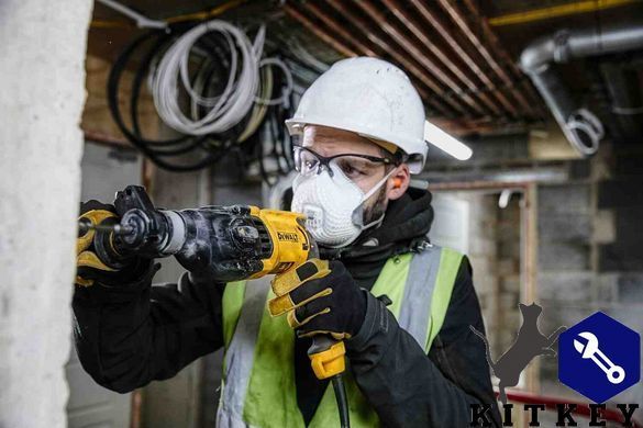 Перфоратор сетевой SDS-Plus DeWALT D25133K