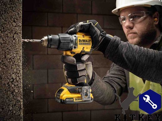 Дрель-шуруповёрт аккумуляторная бесщёточная ударная DeWALT DCD799D2T