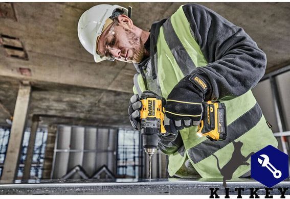Дрель-шуруповёрт аккумуляторная бесщёточная DeWALT DCD800NT