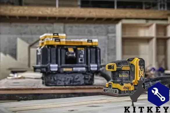 Шлифмашина вибрационная аккумуляторная DeWALT DCW200N