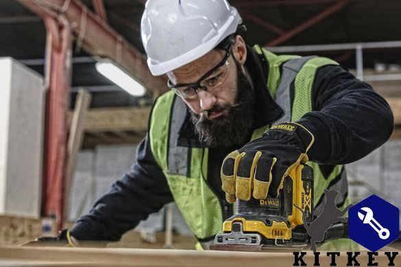 Шлифмашина вибрационная аккумуляторная DeWALT DCW200N
